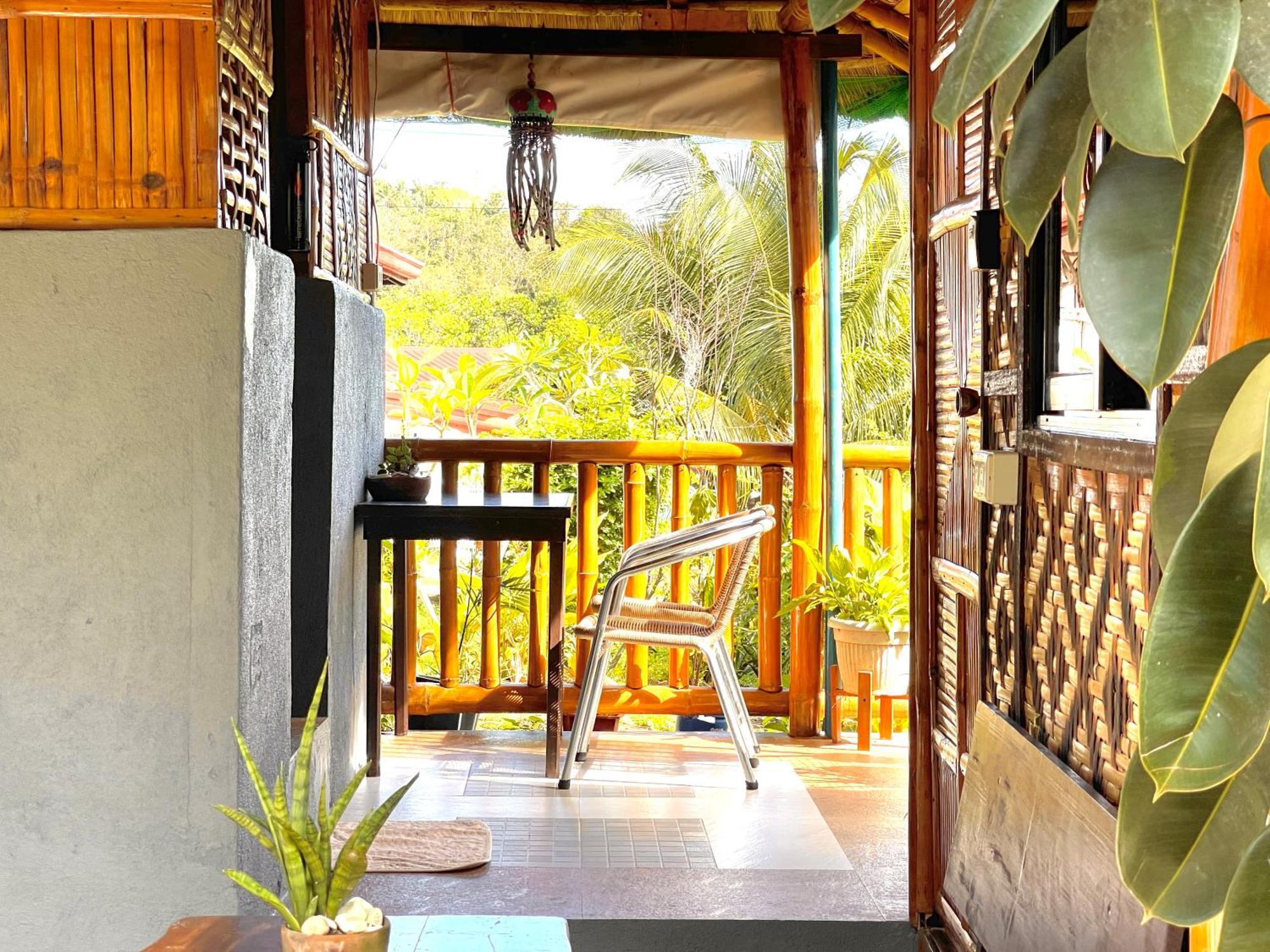 Galera Lodge Puerto Galera Exteriér fotografie